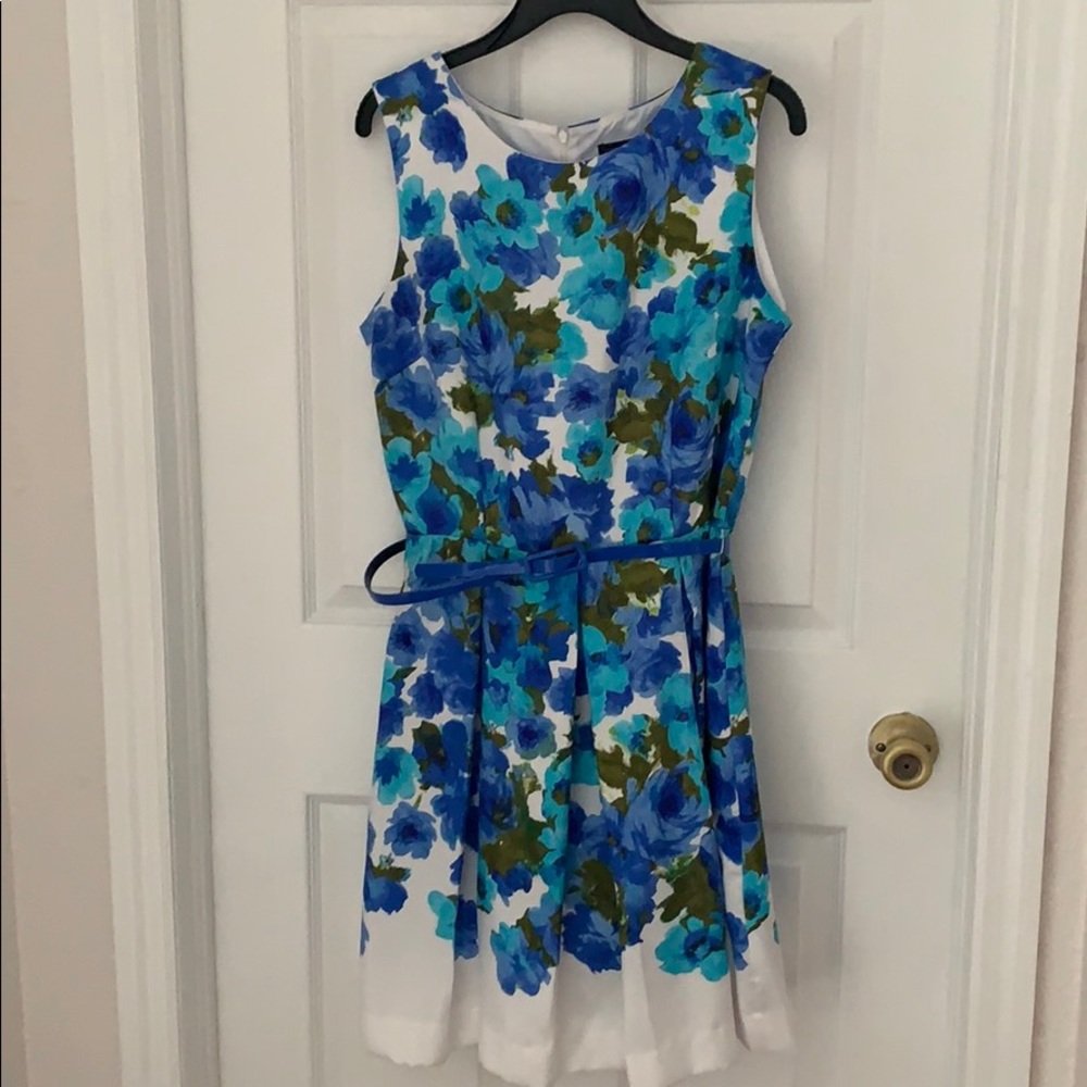 Floral dress